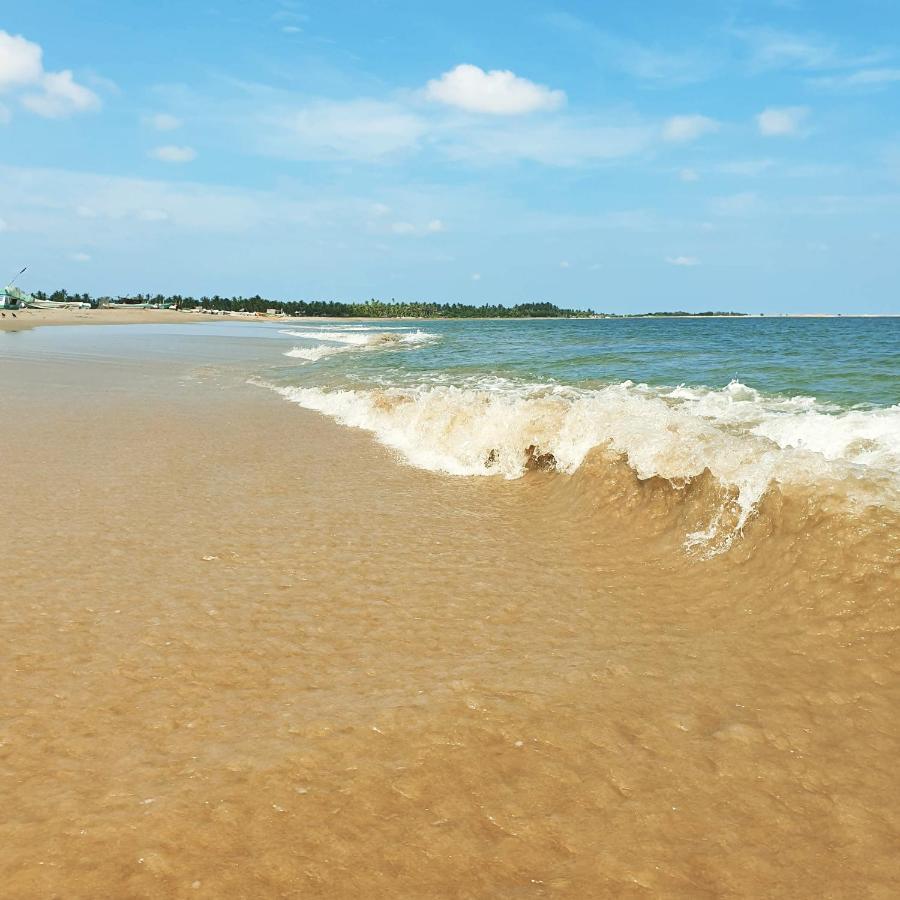 Welle Wadiya Beach Villa Kalpitiya Buitenkant foto