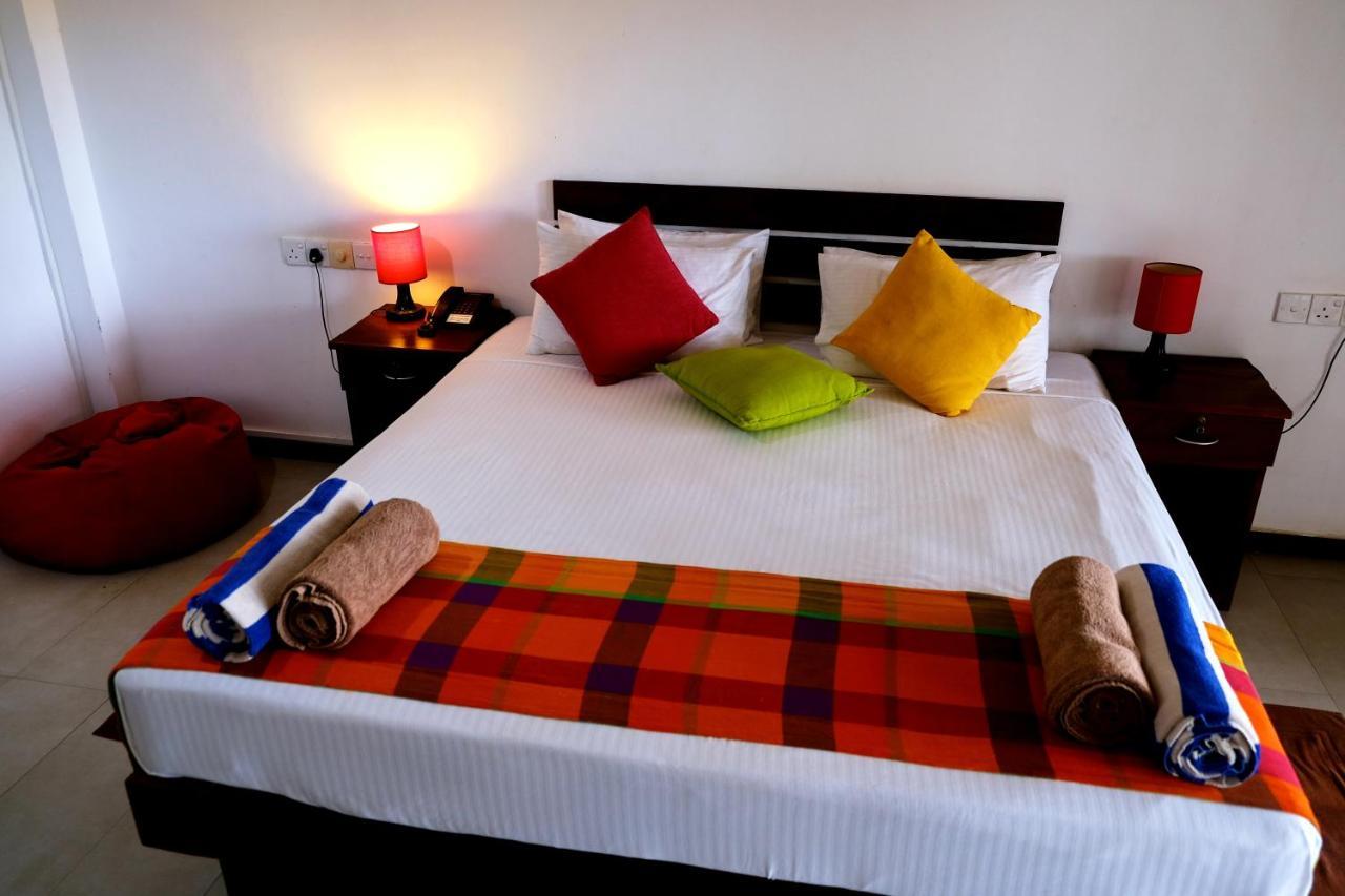 Welle Wadiya Beach Villa Kalpitiya Buitenkant foto