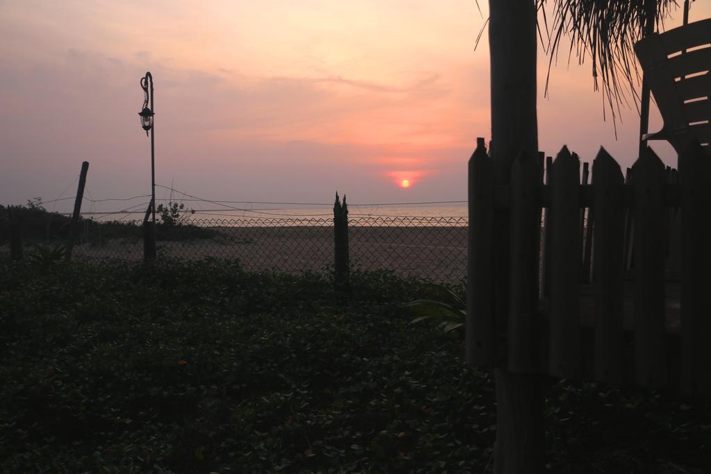 Welle Wadiya Beach Villa Kalpitiya Buitenkant foto